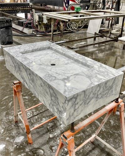 Arabescato Carrara Marble Custom Marble Block โต๊ะเครื่องแป้งอ่างล้างจานแบบลอยตัว